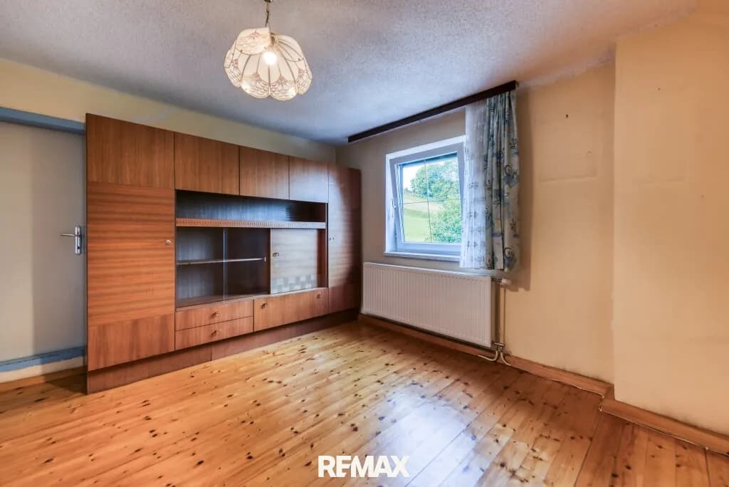 6-Zimmer-Haus kaufen in Vöcklabruck – 124 m², € 219.000 – Bild 11 von 26