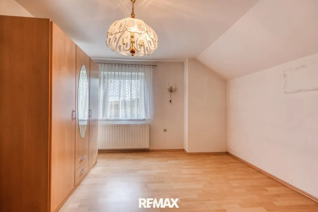 6-Zimmer-Haus kaufen in Vöcklabruck – 124 m², € 219.000 – Bild 12 von 26