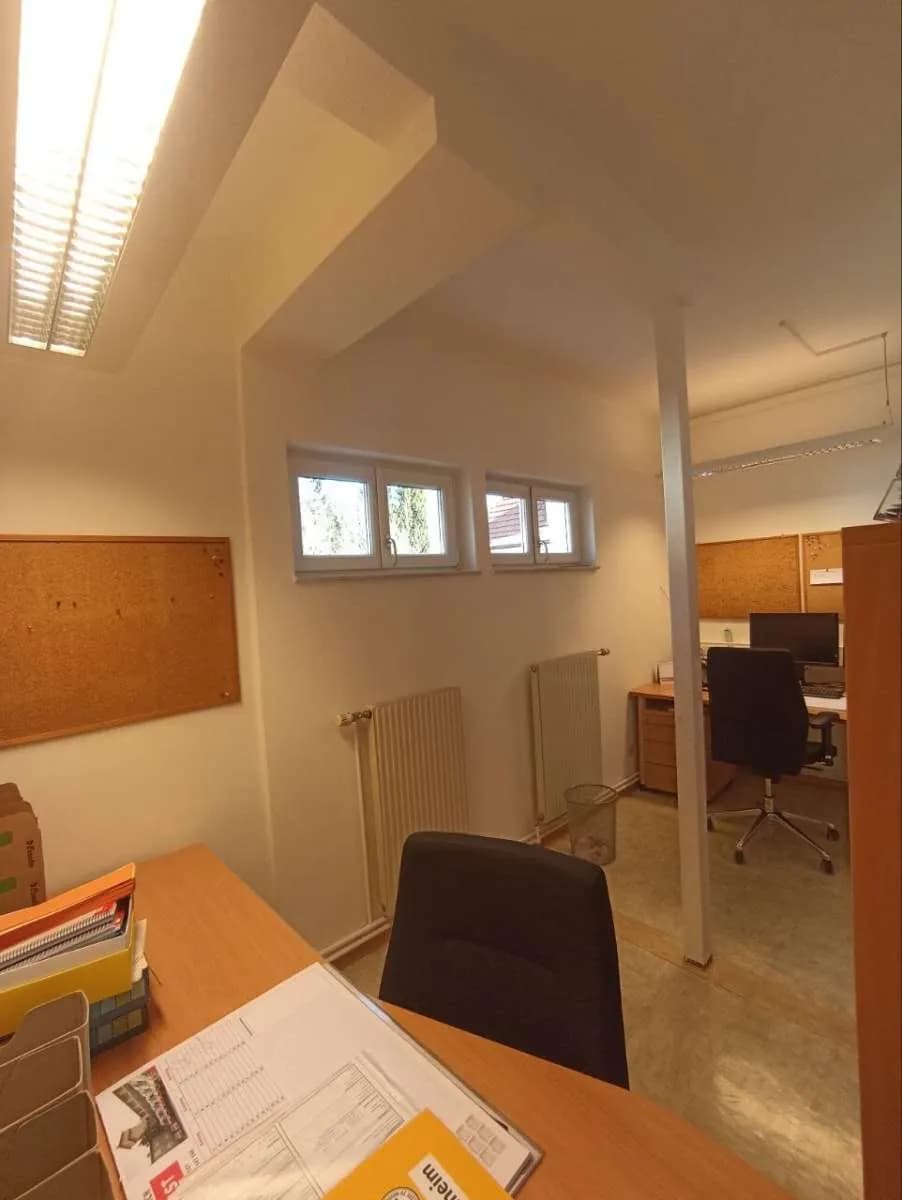9-Zimmer-Haus kaufen in Neunkirchen – 235 m², € 425.000 – Bild 16 von 33