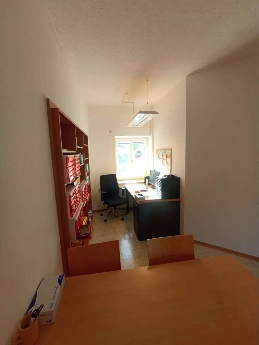 9-Zimmer-Haus kaufen in Neunkirchen – 235 m², € 425.000 – Bild 18 von 33