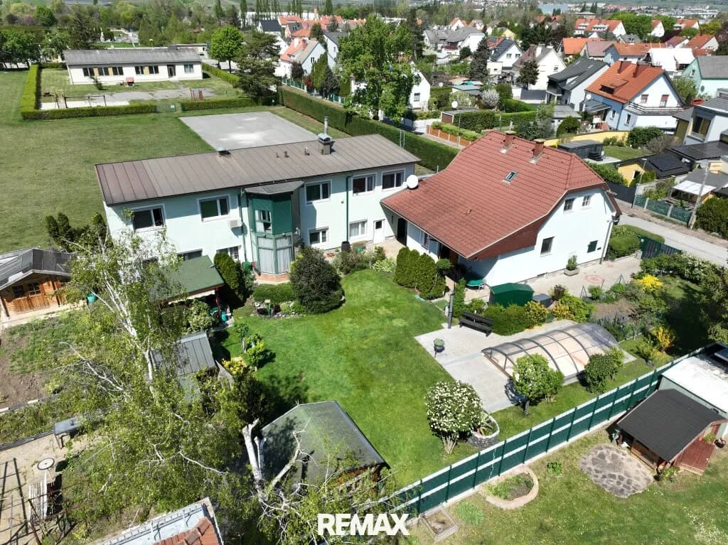 10-Zimmer-Haus kaufen in Baden – 253 m², € 575.000 – Bild 2 von 26