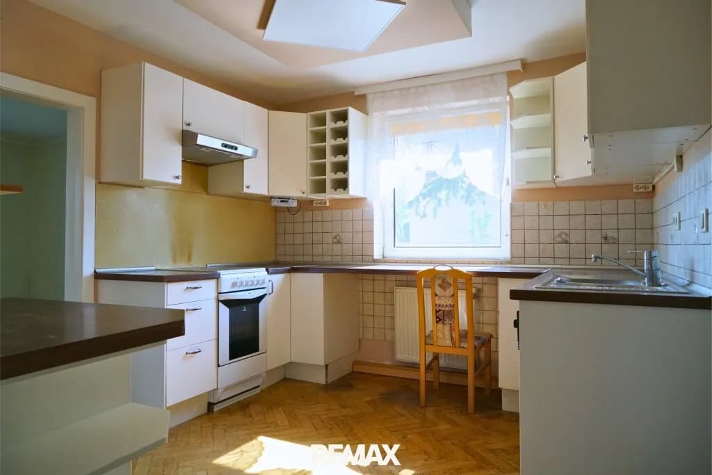 10-Zimmer-Haus kaufen in Baden – 253 m², € 575.000 – Bild 18 von 26