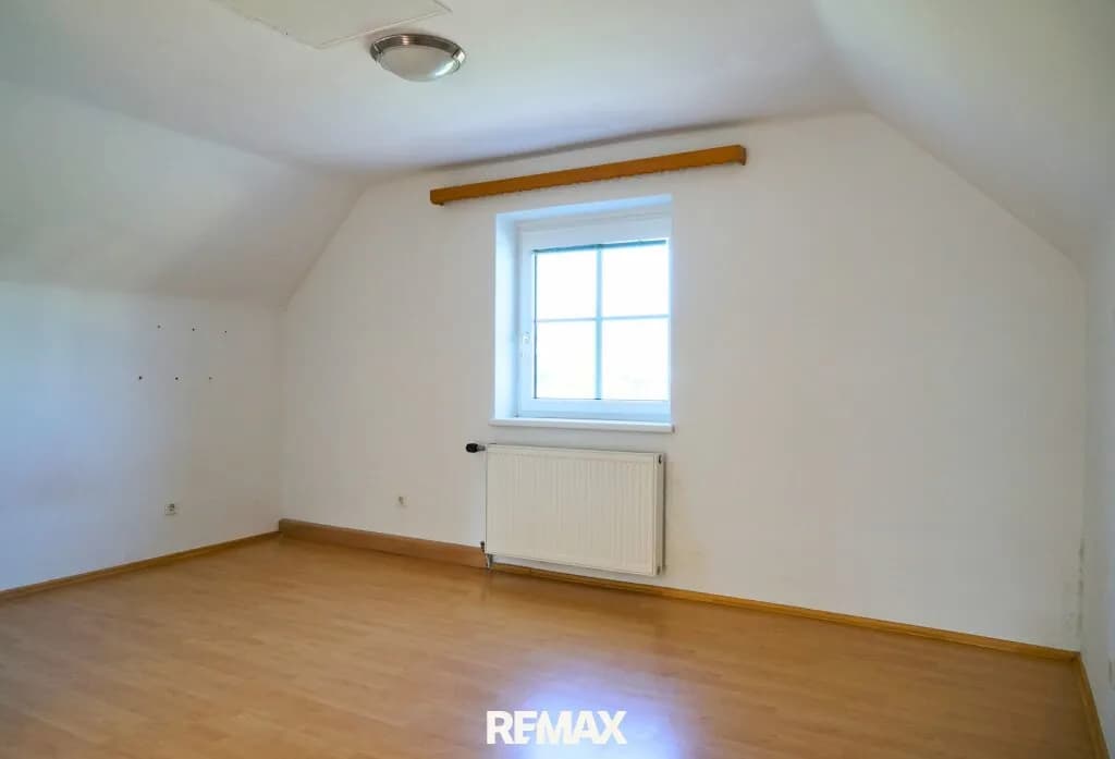 10-Zimmer-Haus kaufen in Baden – 253 m², € 575.000 – Bild 23 von 26