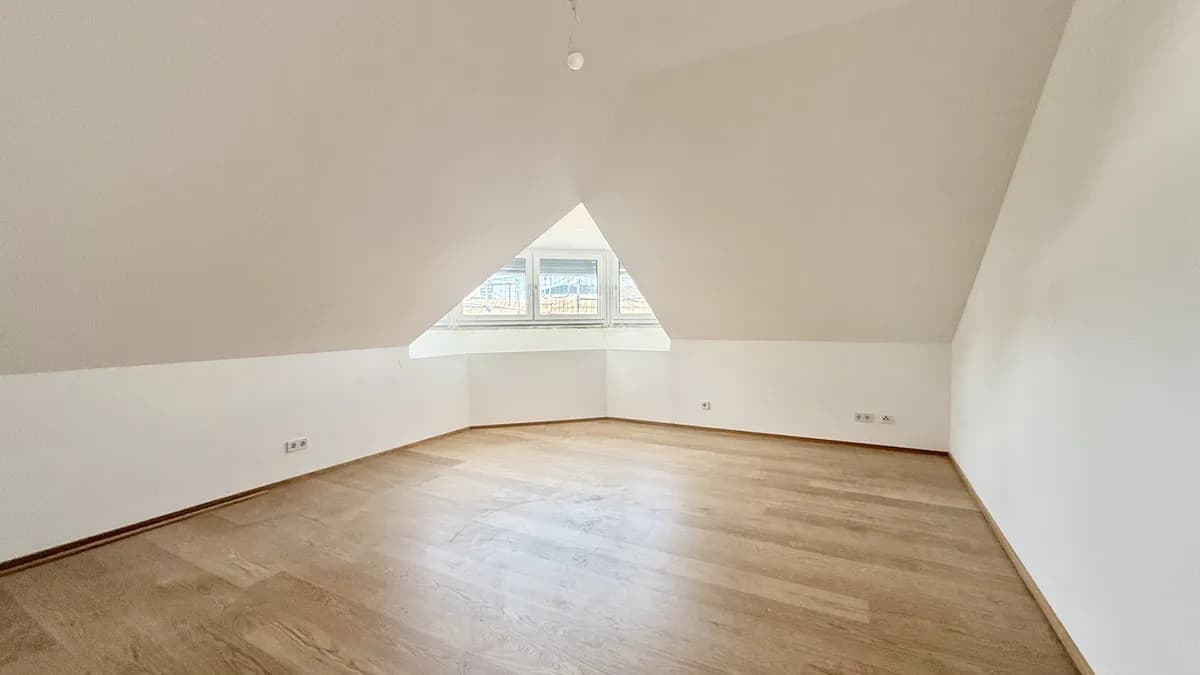 5-Zimmer-Wohnung mieten in Klagenfurt – 190,27 m², € 3.001 – Bild 7 von 8