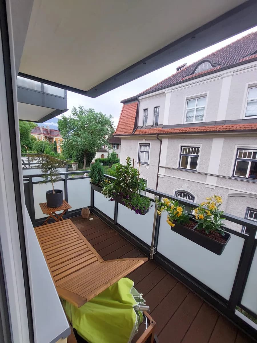 Wohnung mieten in Innsbruck – 29 m², € 900 – Bild 2 von 3
