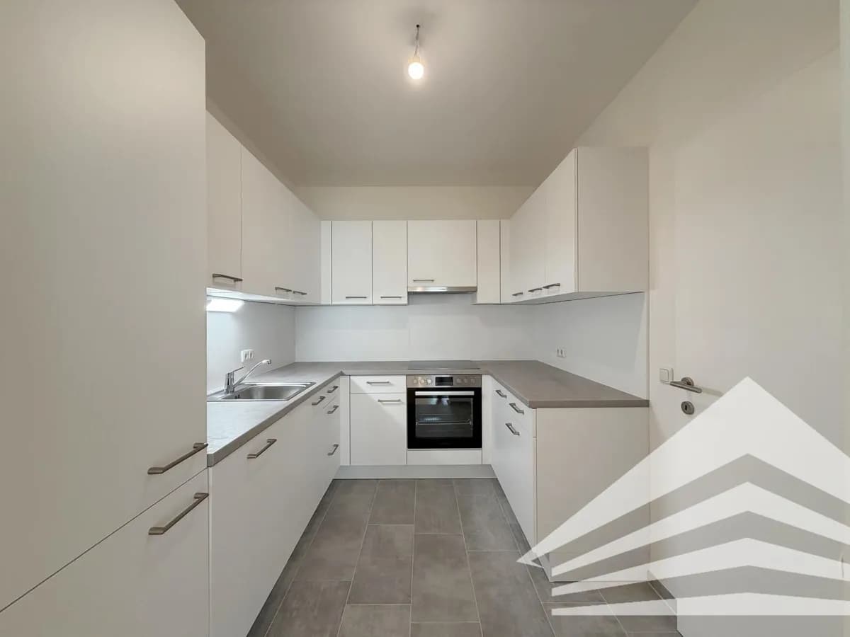 3-Zimmer-Wohnung mieten in Linz – 98 m², € 1.367