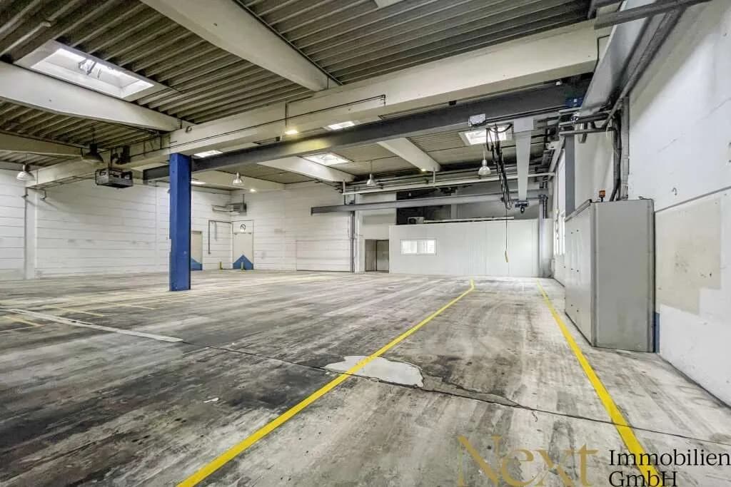Gewerbeimmobilie mieten in Braunau am Inn – 3 441 m², € 15.140 – Bild 2 von 9