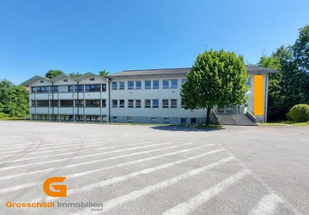 Gewerbeimmobilie mieten in Hallein – 1 720 m², € 12.660