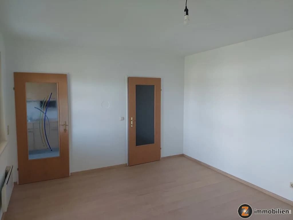 3-Zimmer-Wohnung mieten in Jennersdorf – 80,57 m², € 658 – Bild 5 von 13