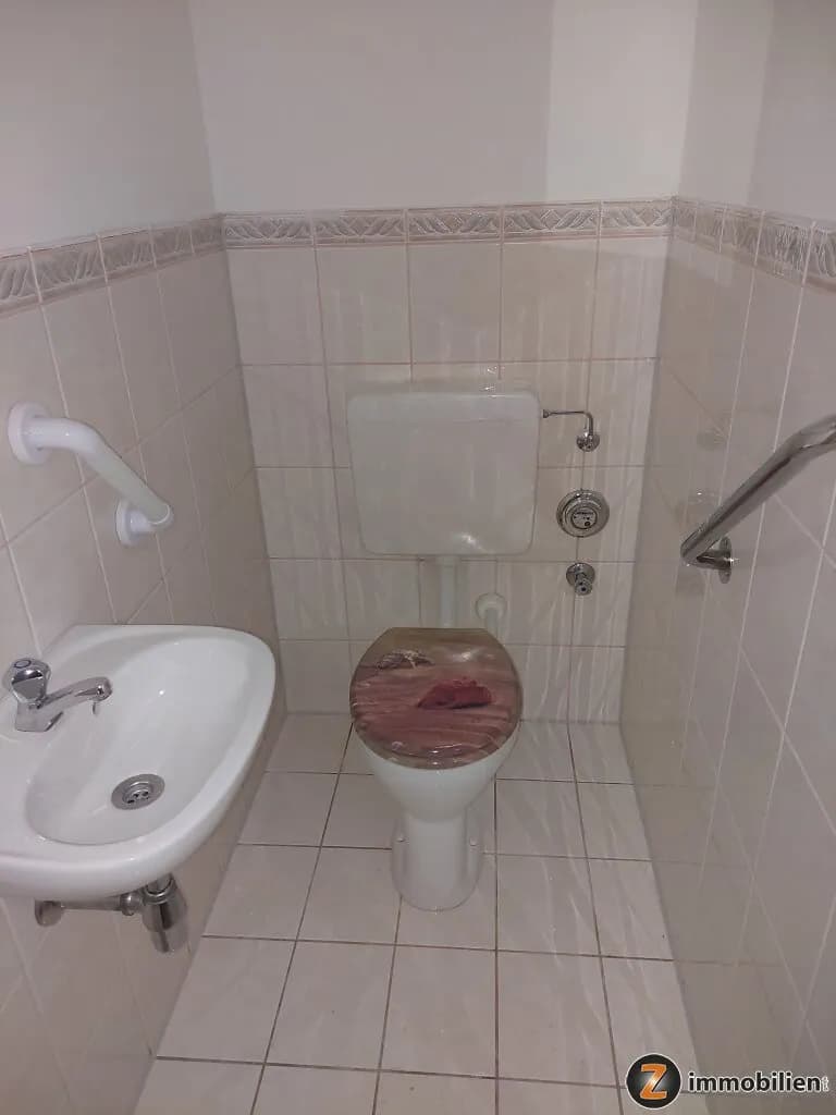 3-Zimmer-Wohnung mieten in Jennersdorf – 80,57 m², € 658 – Bild 8 von 13