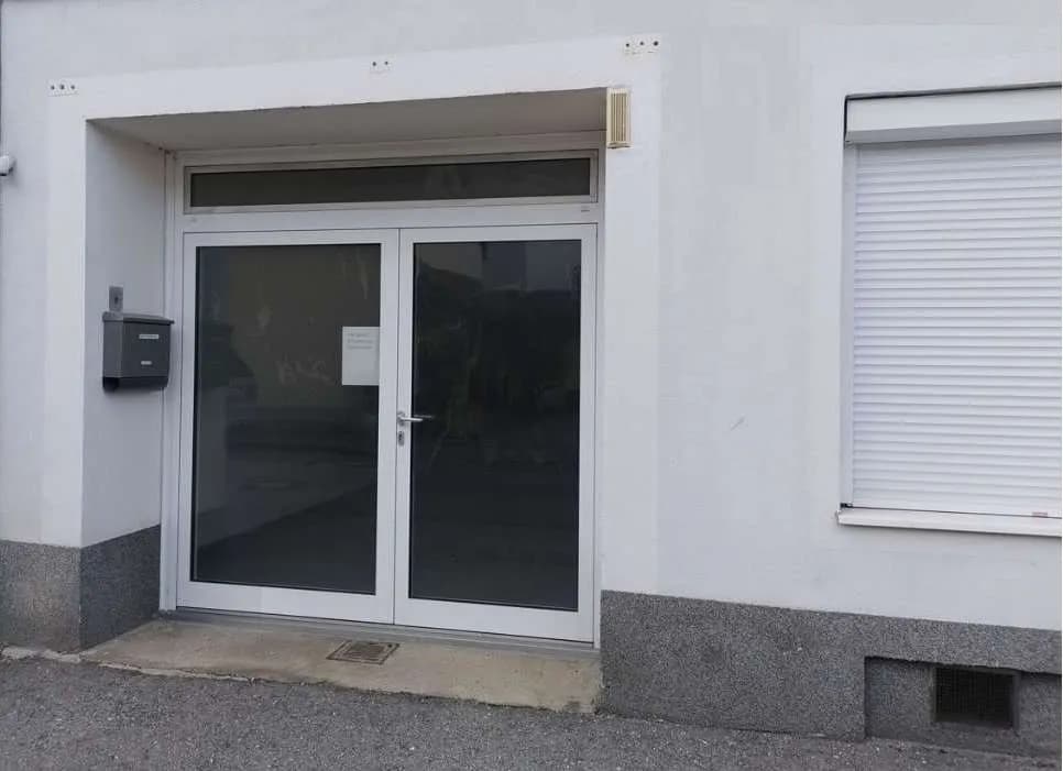 Gewerbeimmobilie mieten in Amstetten – 31 m², € 400 – Bild 2 von 9