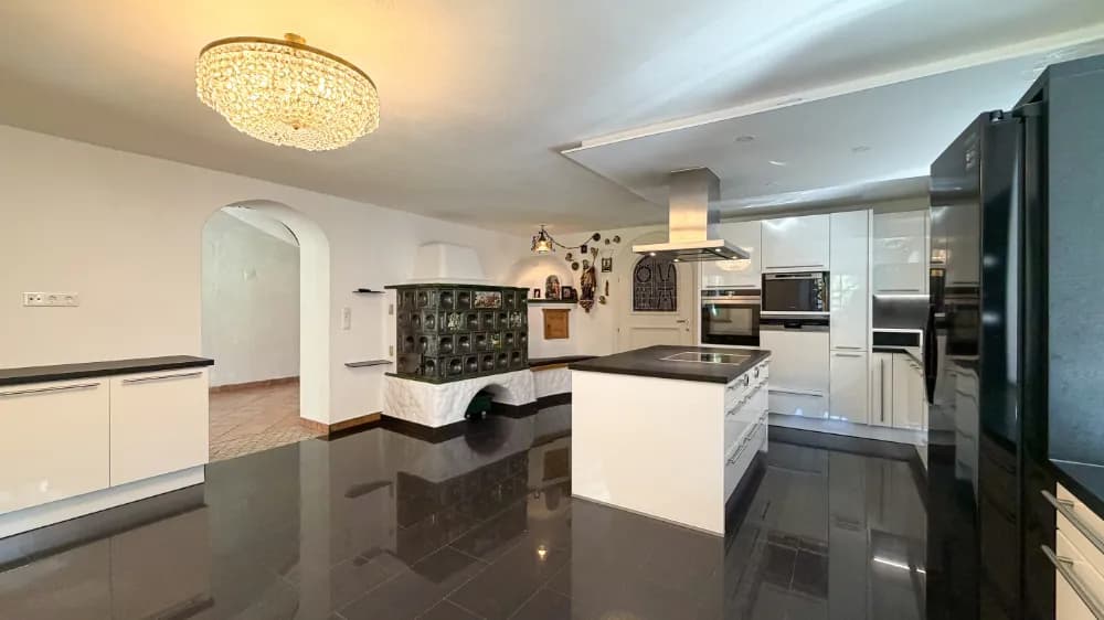 5-Zimmer-Wohnung kaufen in Vöcklabruck – 199,13 m², € 1.590.000 – Bild 2 von 19