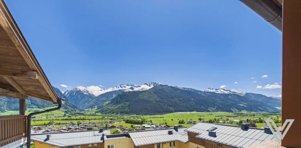 Wohnung kaufen in Zell am See – 106,35 m², € 369.000 – Bild 1 von 23