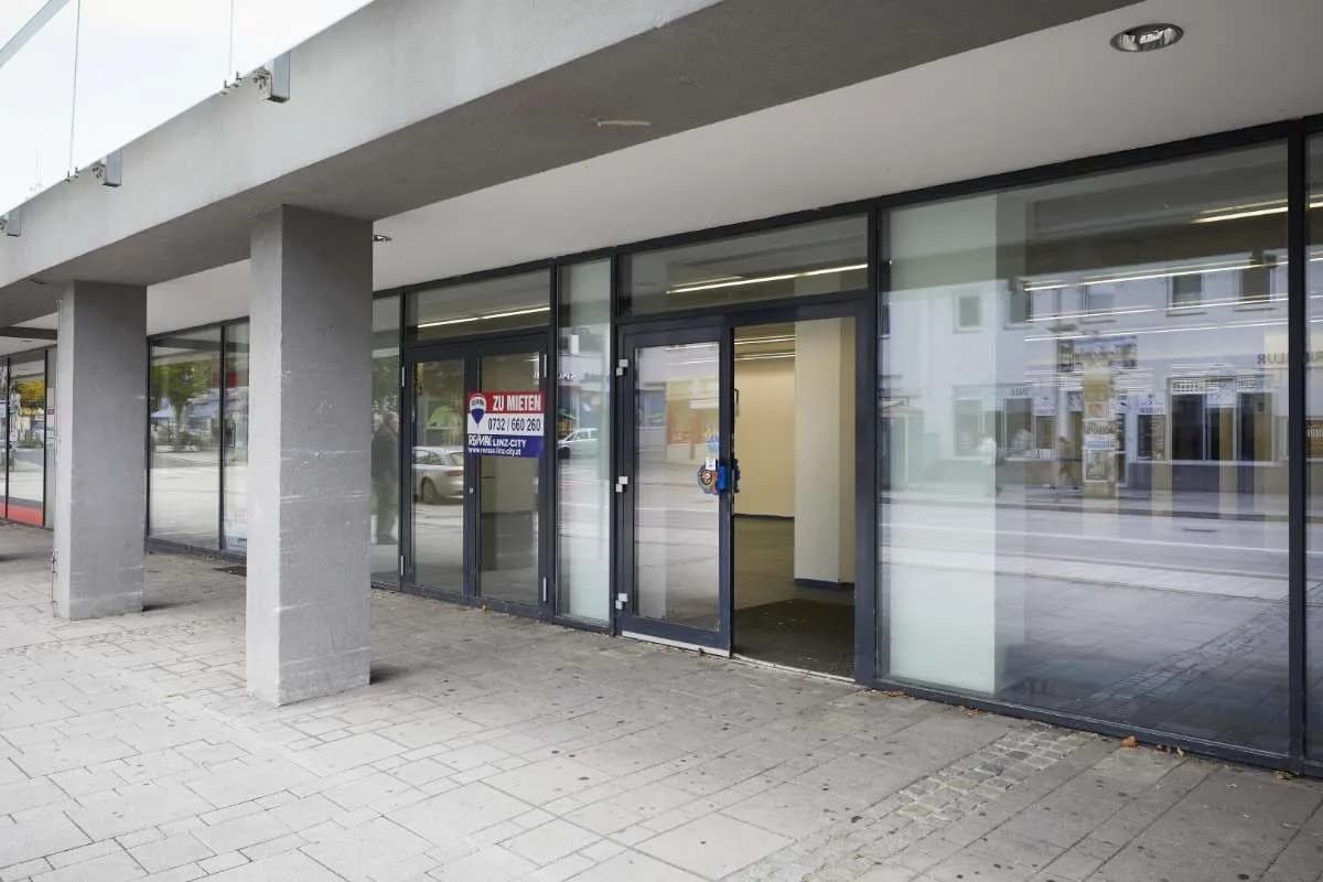 Gewerbeimmobilie mieten in Steyr – 159 m² – Bild 2 von 18