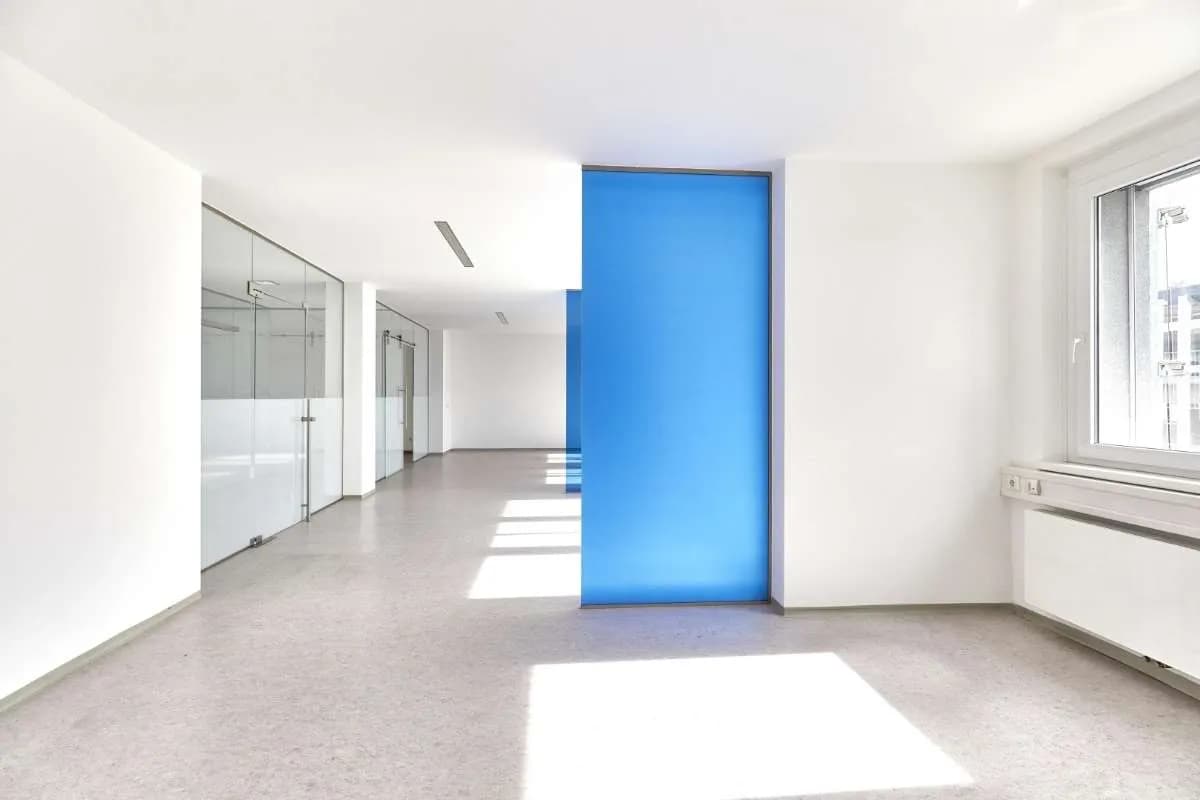 1-Zimmer-Gewerbeimmobilie mieten in Steyr – 111 m², € 1.231 – Bild 2 von 11