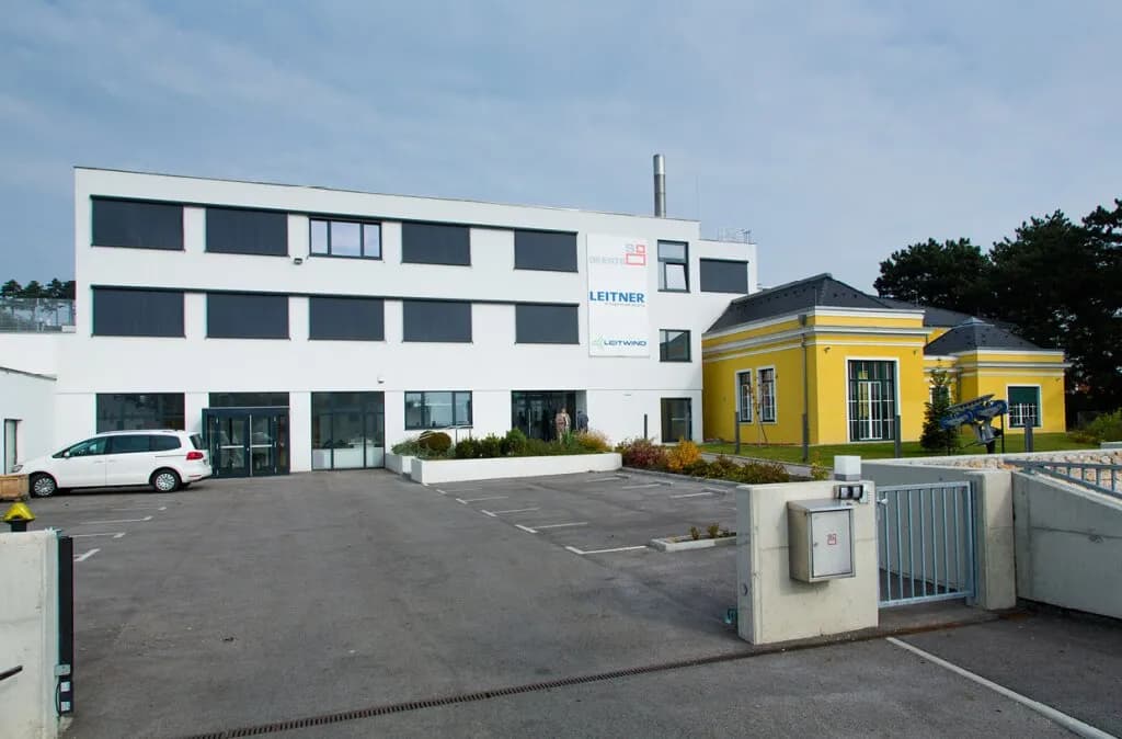 Gewerbeimmobilie mieten in Mödling – € 10