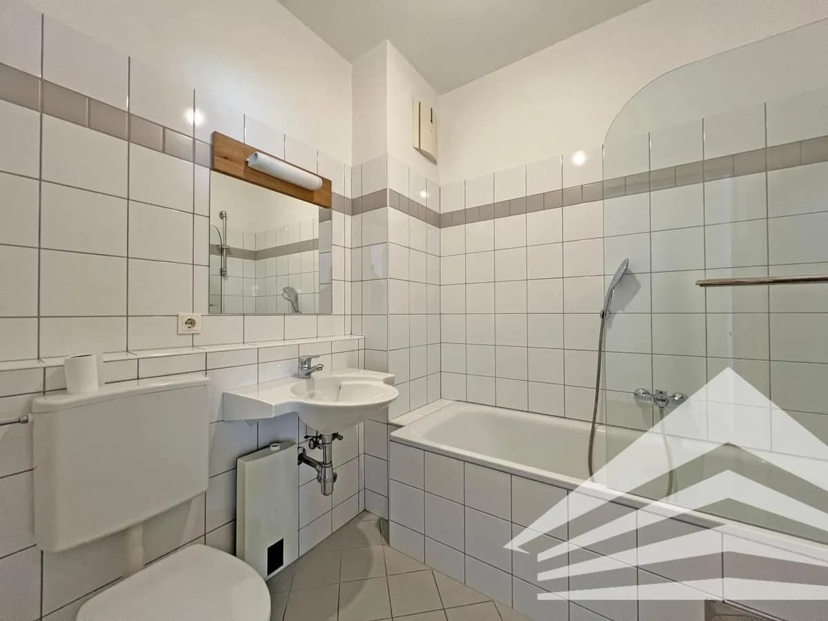 1-Zimmer-Wohnung mieten in Linz – 36 m², € 595 – Bild 6 von 8