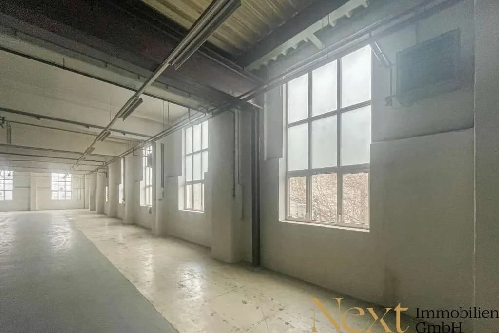 Gewerbeimmobilie mieten in Linz Land – 2 317 m², € 11.863 – Bild 2 von 6