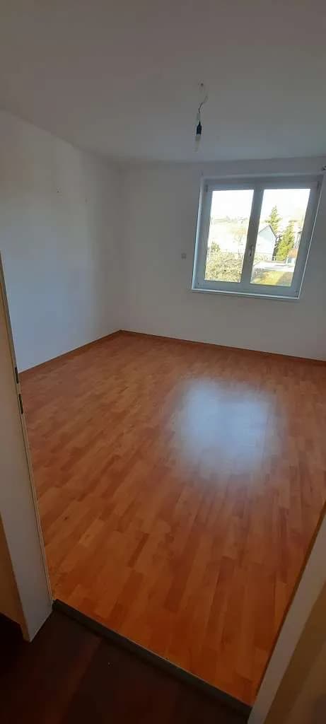 3-Zimmer-Wohnung mieten in Hollabrunn – 80,11 m², € 755 – Bild 7 von 8