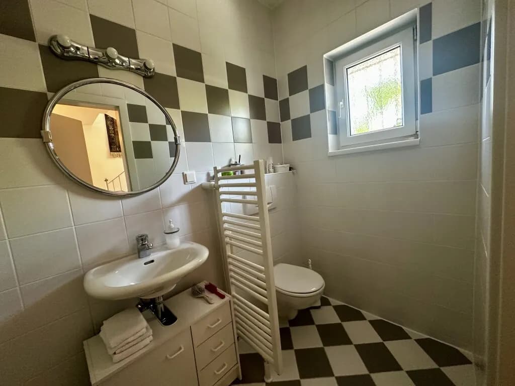 4-Zimmer-Haus kaufen in Baden – 154,82 m², € 950.000 – Bild 9 von 37