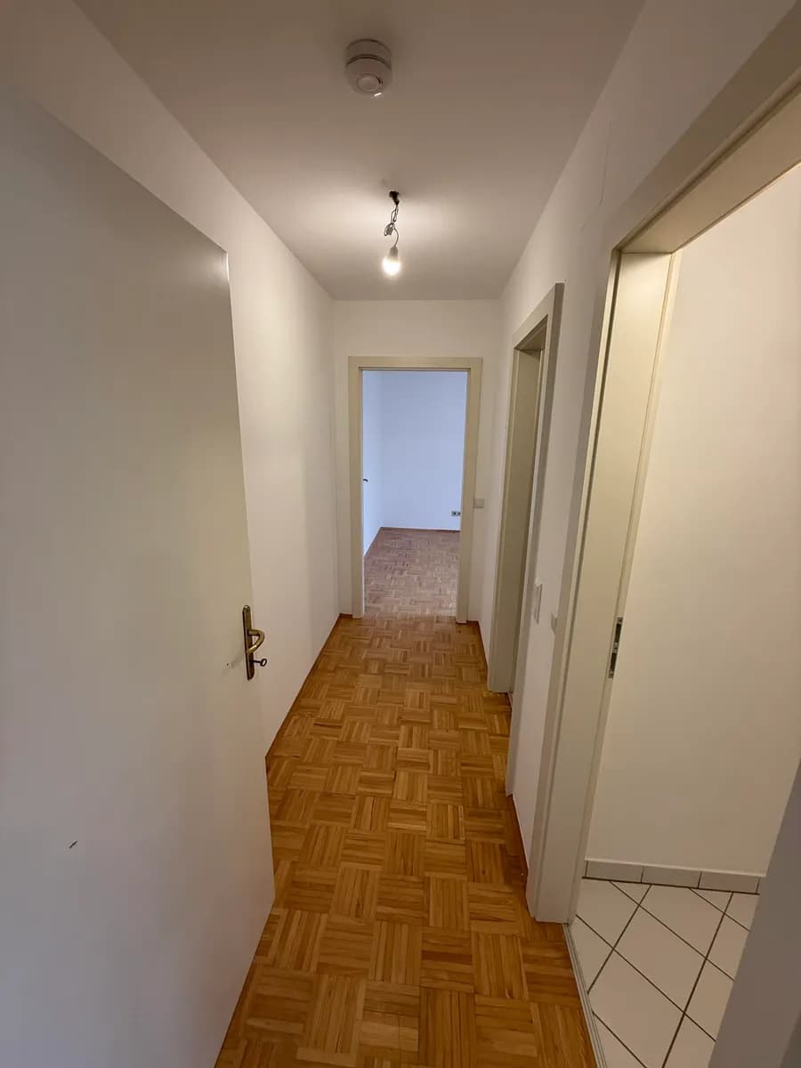 2-Zimmer-Wohnung mieten in Graz – 52,99 m², € 526 – Bild 2 von 6