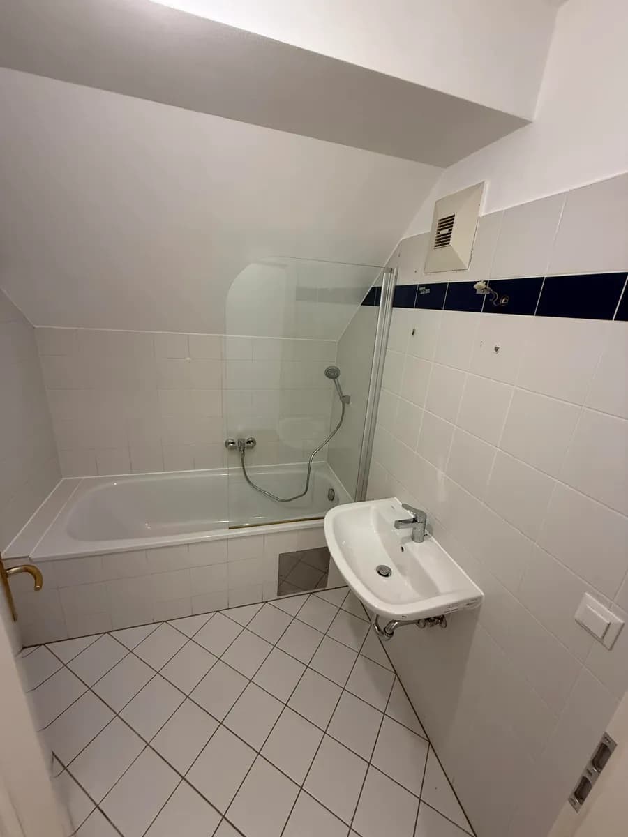 2-Zimmer-Wohnung mieten in Graz – 52,99 m², € 526 – Bild 5 von 6
