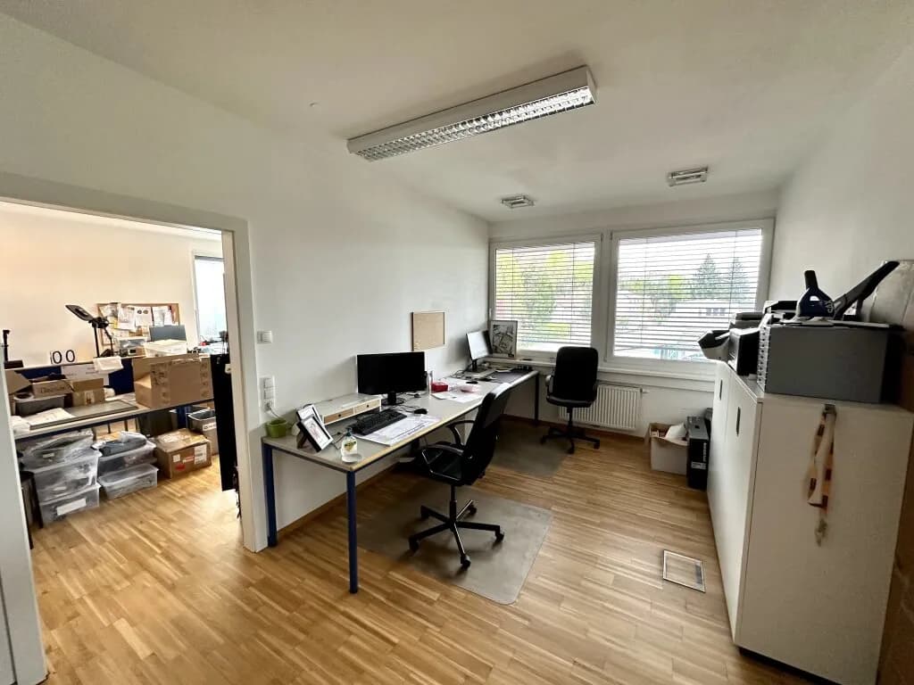 5-Zimmer-Gewerbeimmobilie mieten in Graz – 161 m², € 1.796 – Bild 2 von 13