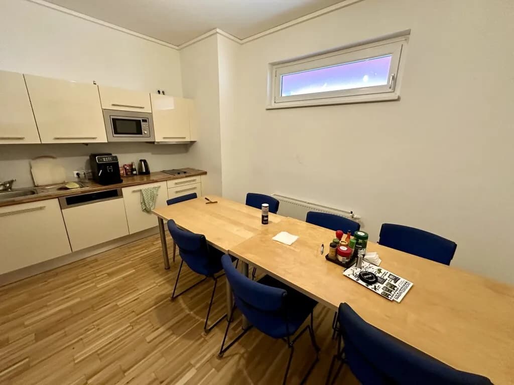 5-Zimmer-Gewerbeimmobilie mieten in Graz – 161 m², € 1.796 – Bild 6 von 13
