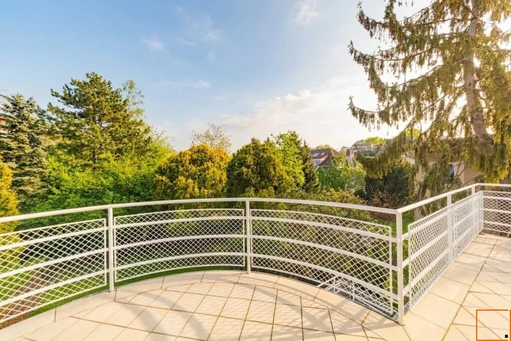 7-Zimmer-Haus mieten in Wien – 250 m², € 4.780 – Bild 12 von 29