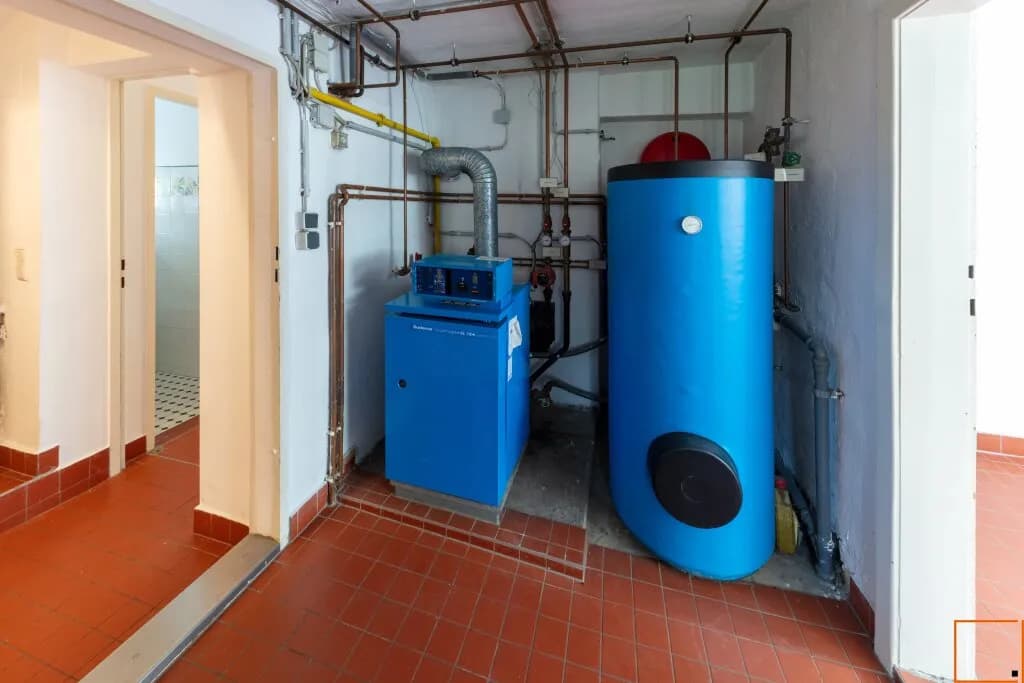 7-Zimmer-Haus mieten in Wien – 250 m², € 4.780 – Bild 21 von 29