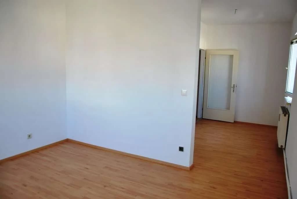 Gewerbeimmobilie kaufen in Neunkirchen – 293,15 m², € 590.000 – Bild 9 von 15