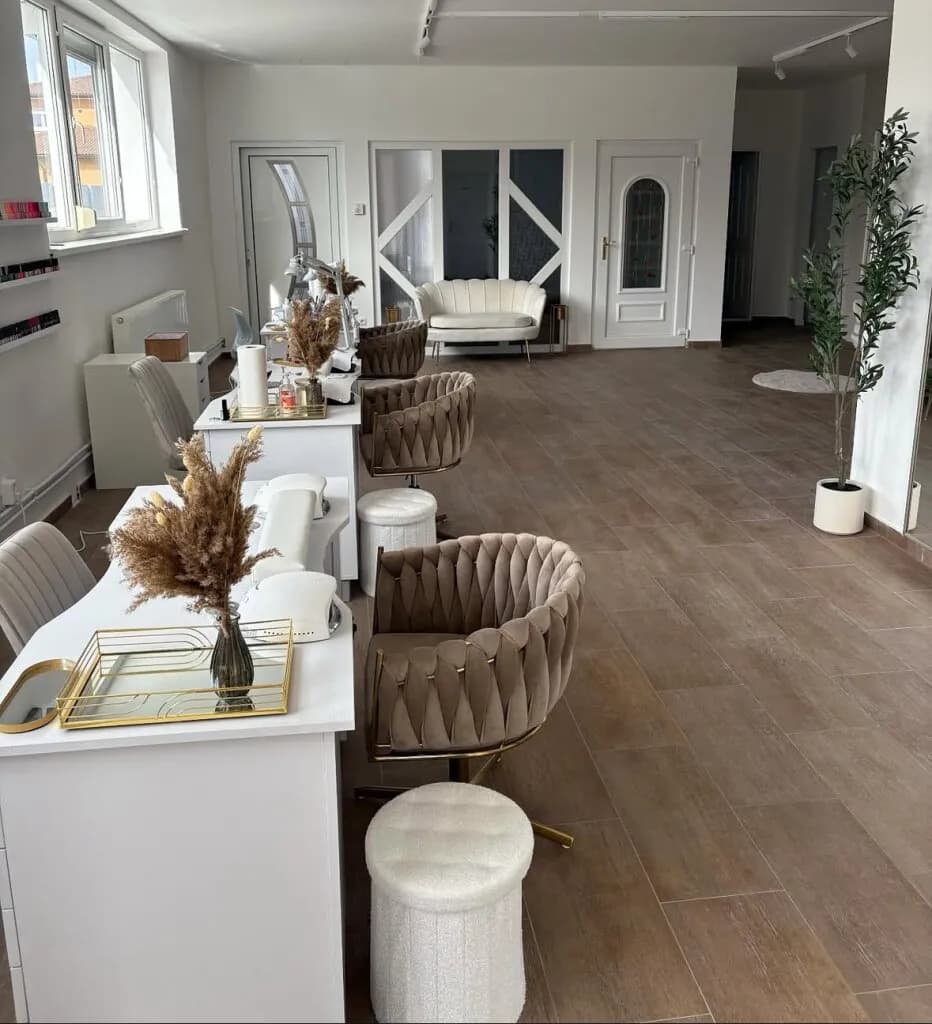 Gewerbeimmobilie kaufen in Baden – 390 m², € 655.000 – Bild 4 von 12