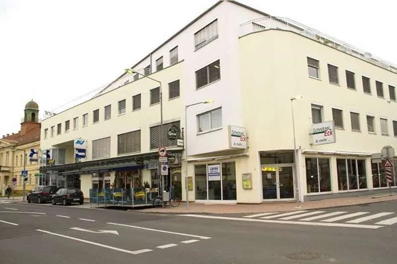 Gewerbeimmobilie mieten in Oberwart – 82 m², € 886
