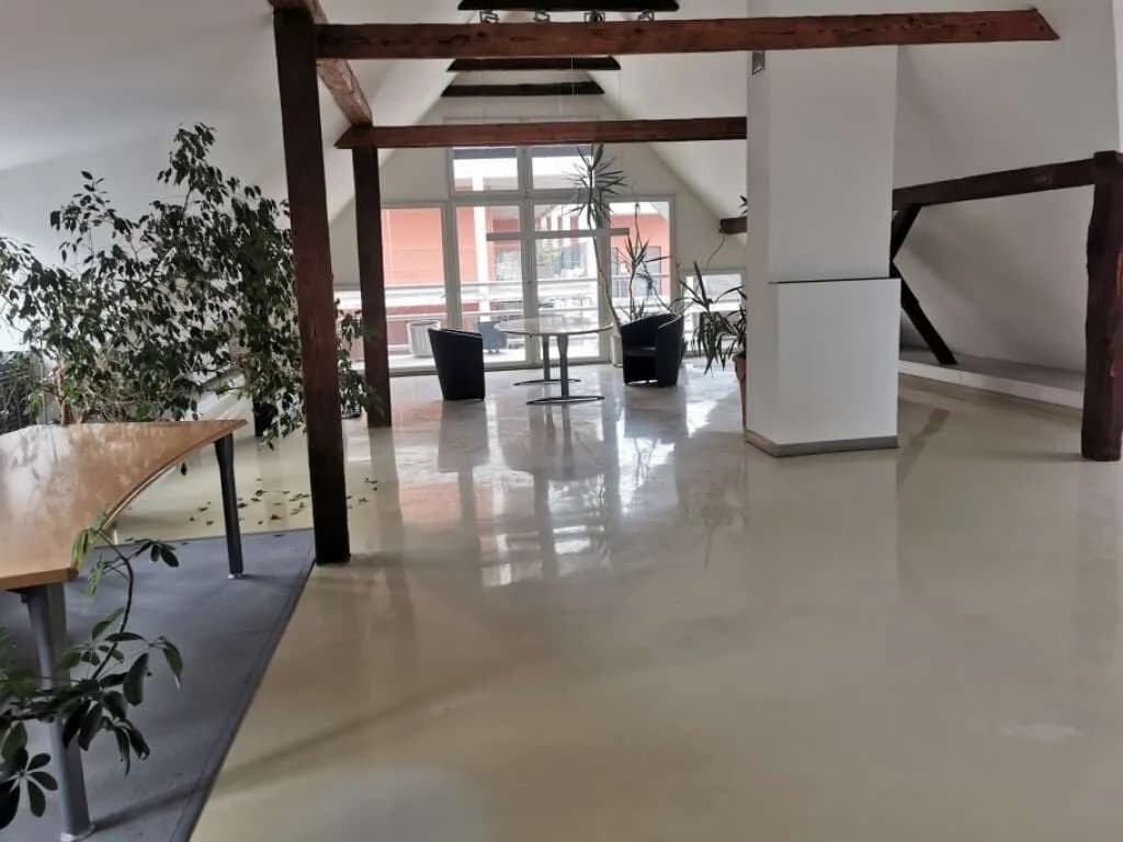 Gewerbeimmobilie mieten in Graz-Umgebung – 403 m², € 3.470 – Bild 2 von 14