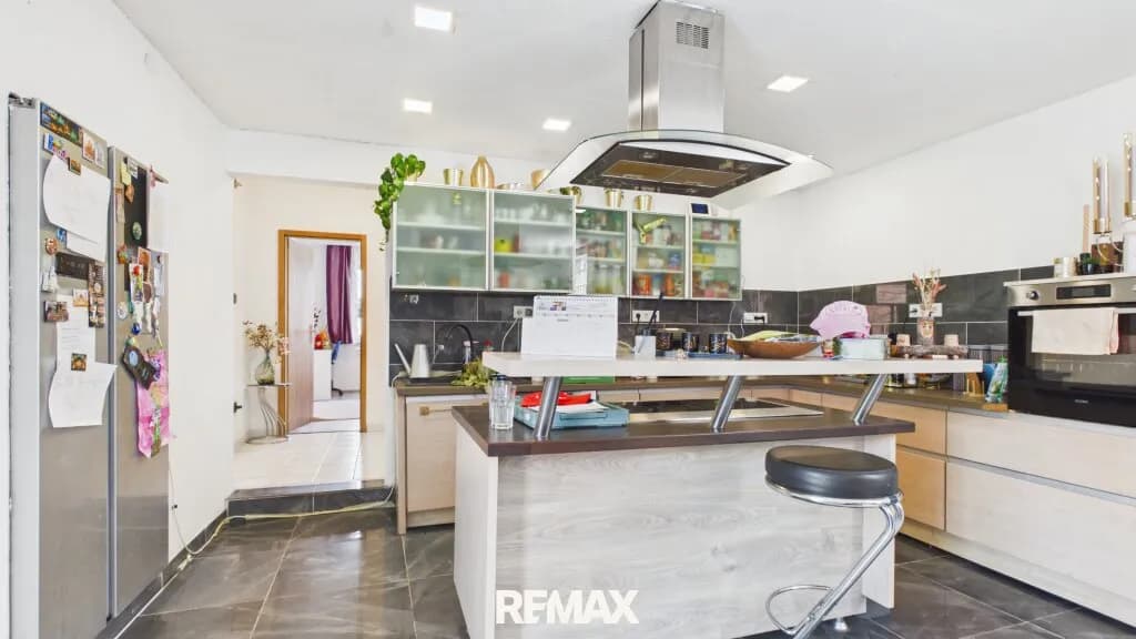 15-Zimmer-Gewerbeimmobilie kaufen in Gänserndorf – 400 m², € 640.000 – Bild 19 von 29