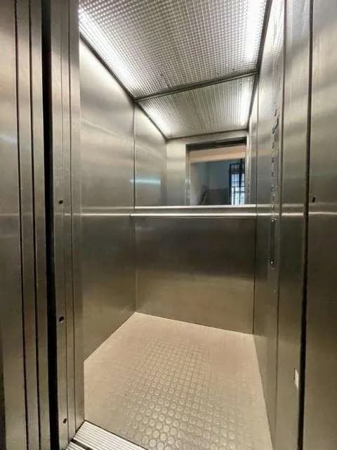 3-Zimmer-Gewerbeimmobilie mieten in Linz – 127 m², € 975 – Bild 9 von 10