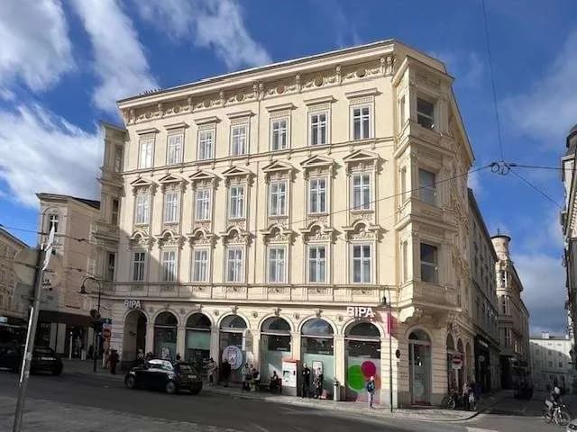 7-Zimmer-Gewerbeimmobilie mieten in Linz – 207 m², € 2.499