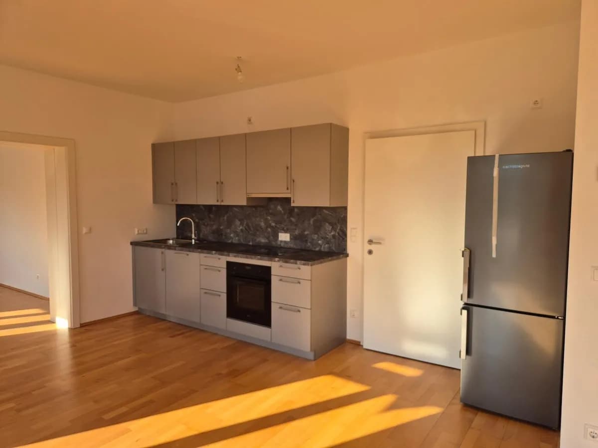 3-Zimmer-Wohnung mieten in Sankt Pölten Land – 85 m², € 1.223 – Bild 2 von 9