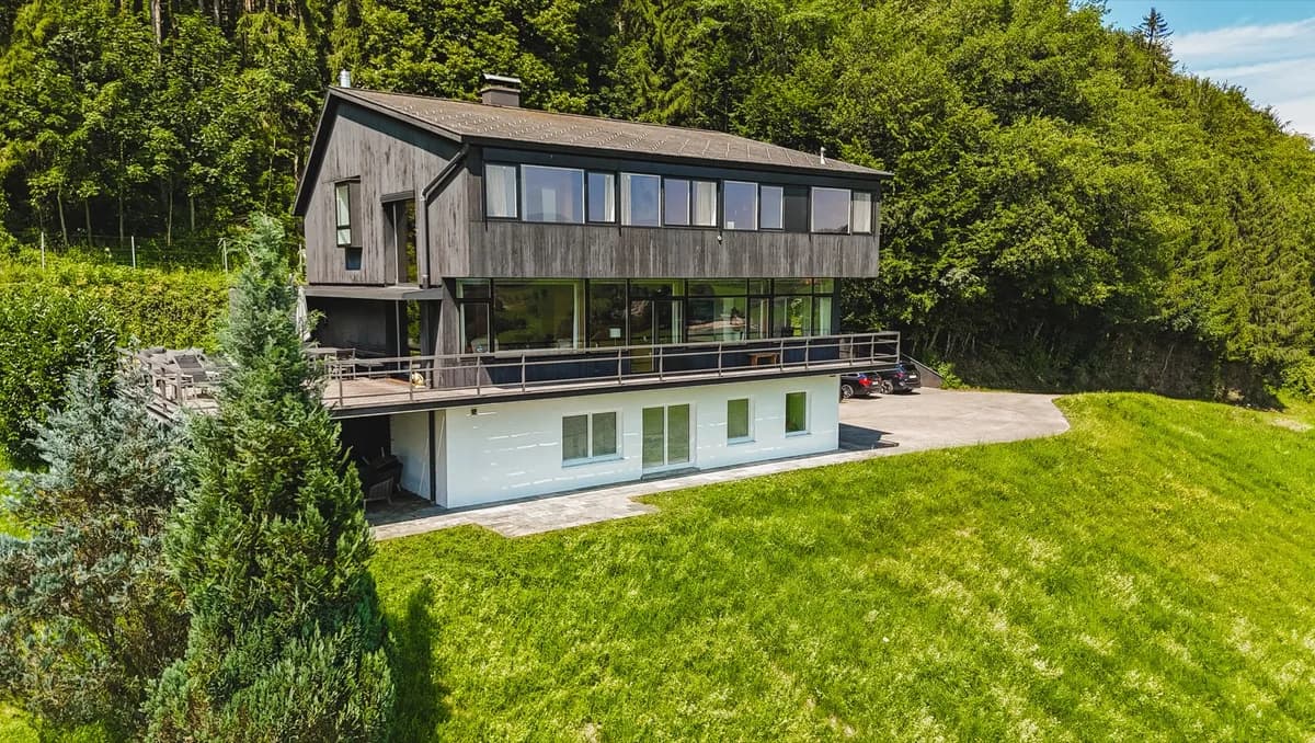 4-Zimmer-Haus kaufen in Gmunden – 279 m², € 1.790.000 – Bild 2 von 8