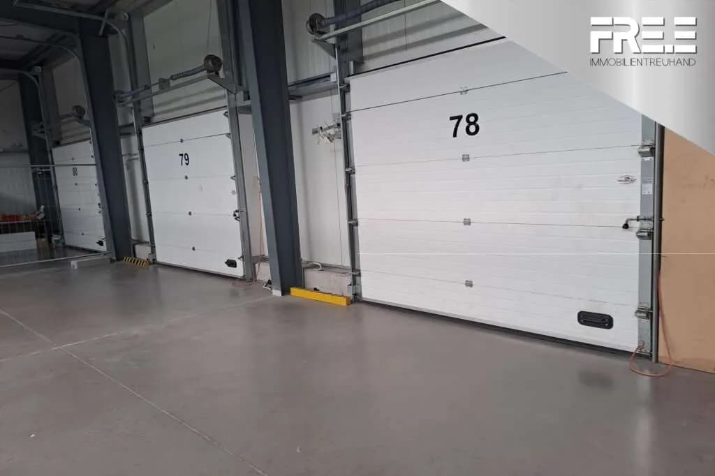 Gewerbeimmobilie mieten in Sankt Pölten Land – 250 m², € 7