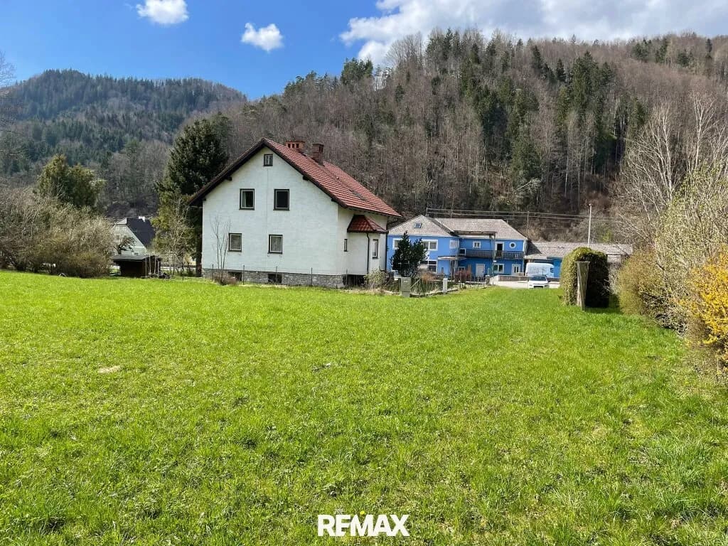 Grundstück kaufen in Steyr-Land – 1 981 m², € 150.000