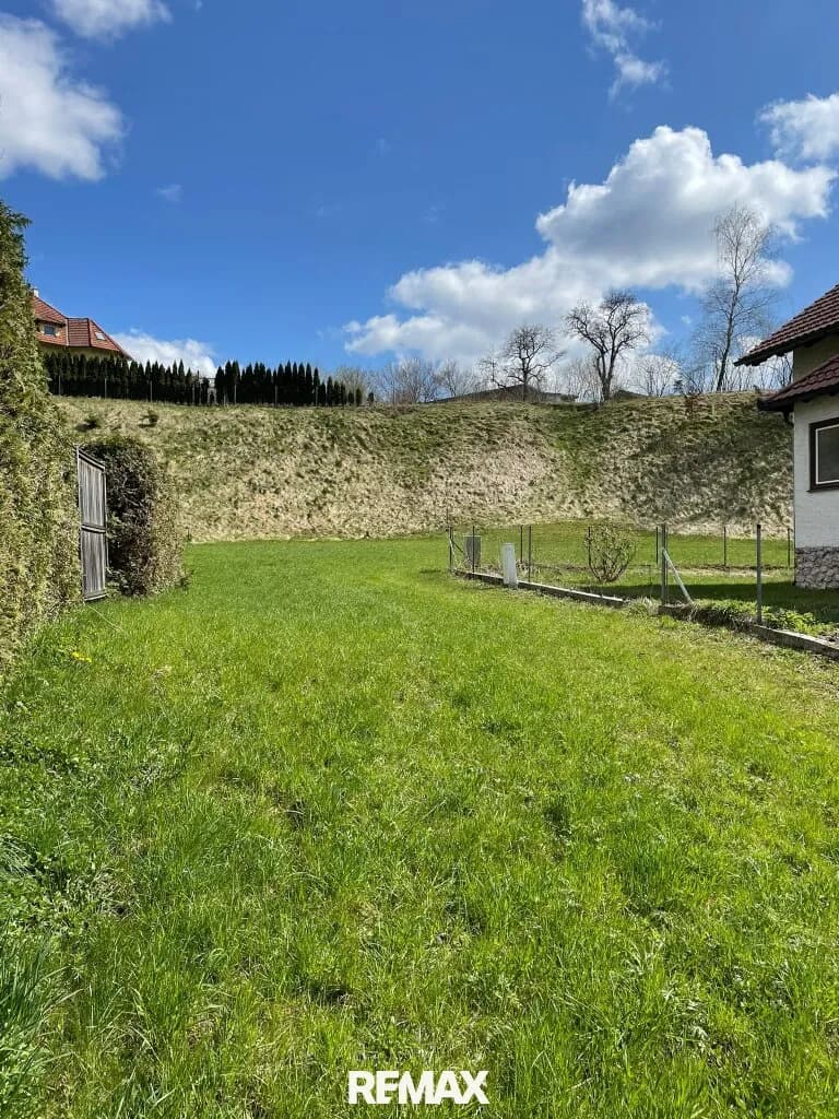 Grundstück kaufen in Steyr-Land – 1 981 m², € 150.000 – Bild 2 von 12