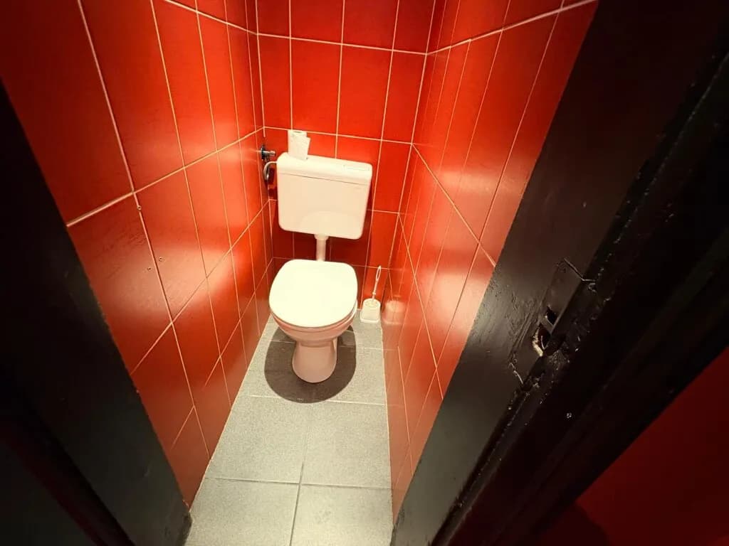 5-Zimmer-Gewerbeimmobilie mieten in Wien – 273,17 m², € 3.744 – Bild 27 von 29