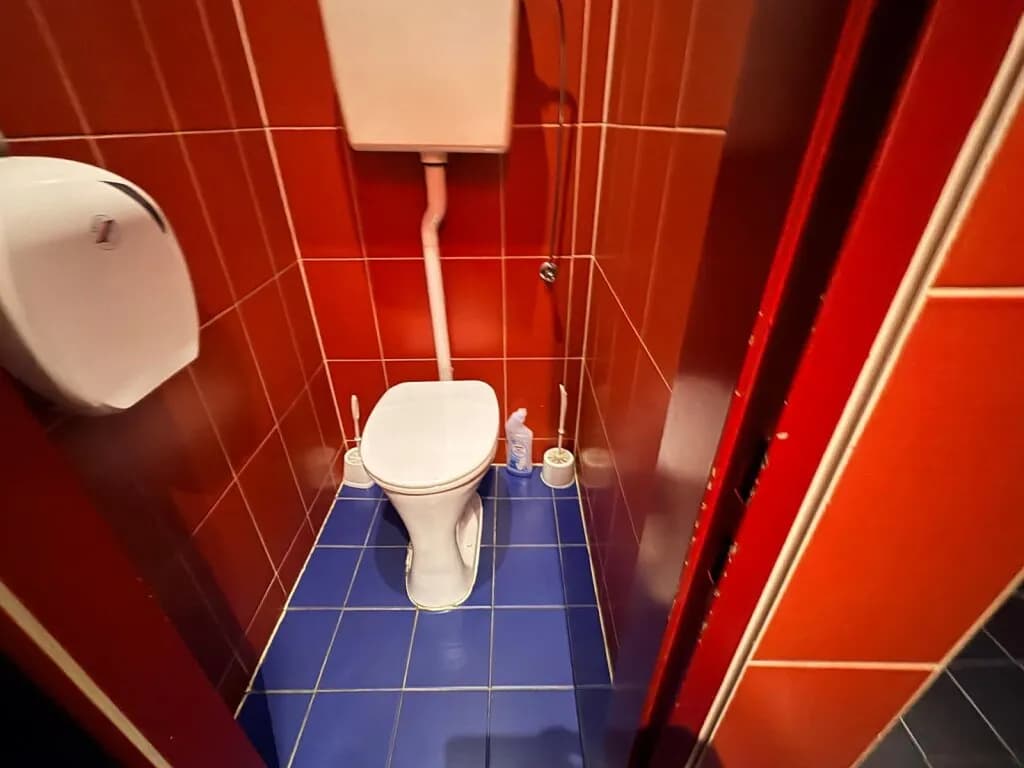 5-Zimmer-Gewerbeimmobilie mieten in Wien – 273,17 m², € 3.744 – Bild 29 von 29
