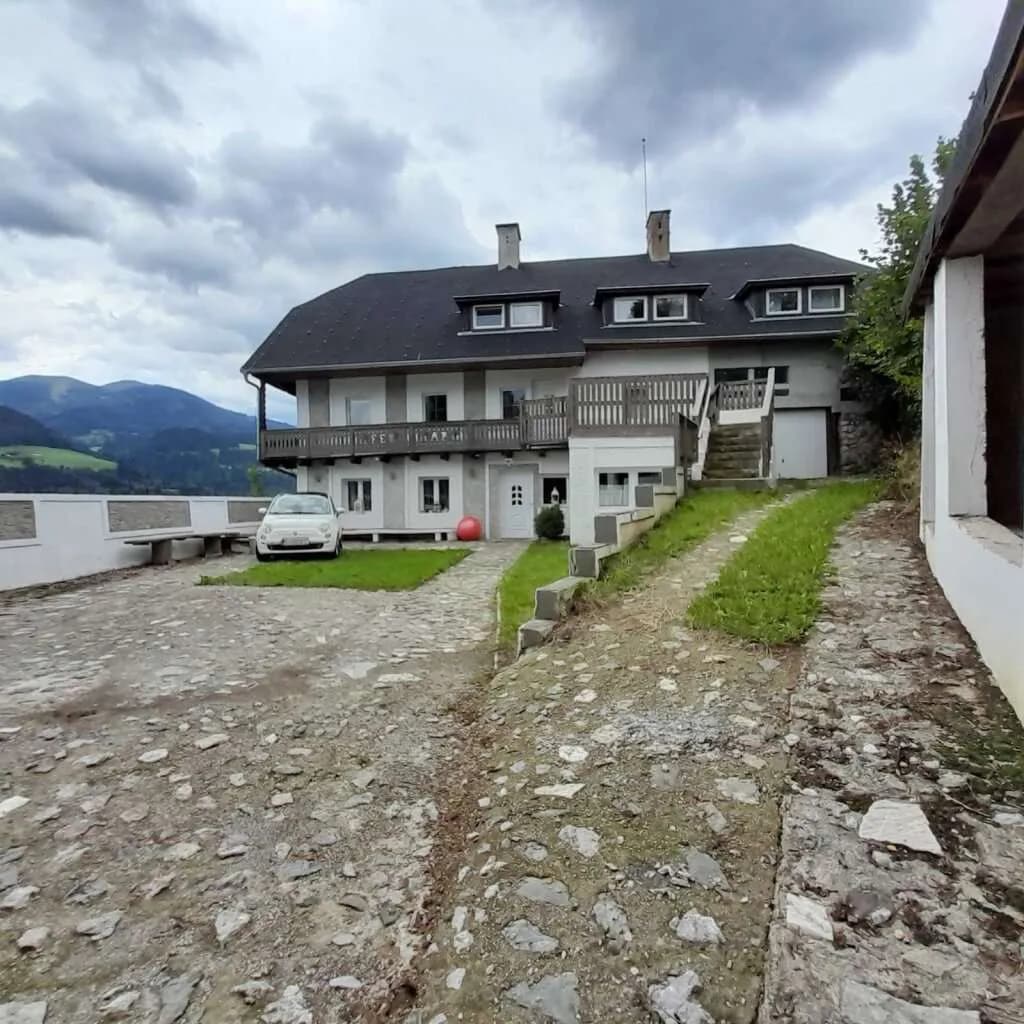 Gewerbeimmobilie kaufen in Liezen – 880 m²