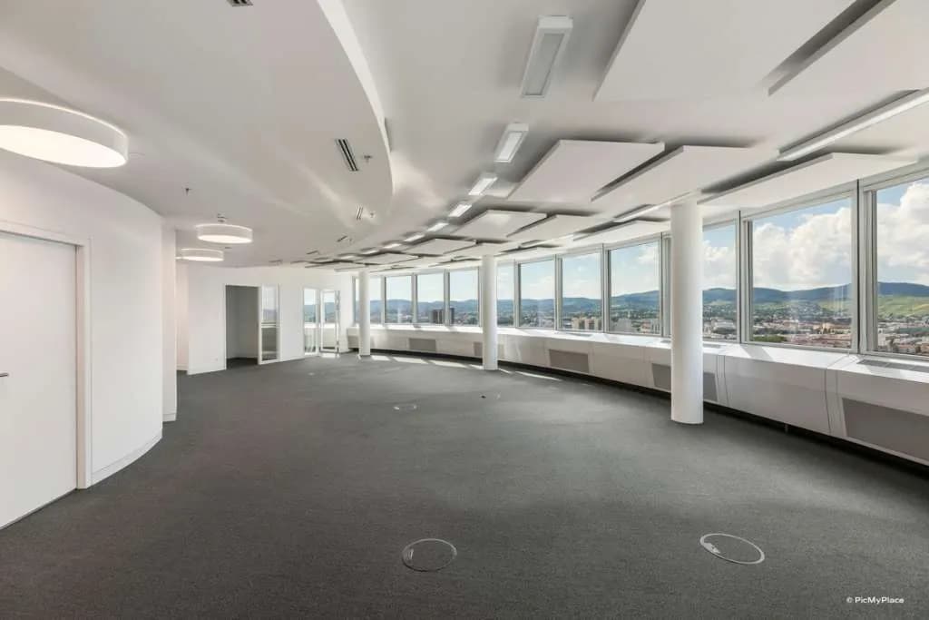 Gewerbeimmobilie mieten in Wien – 884 m², € 19
