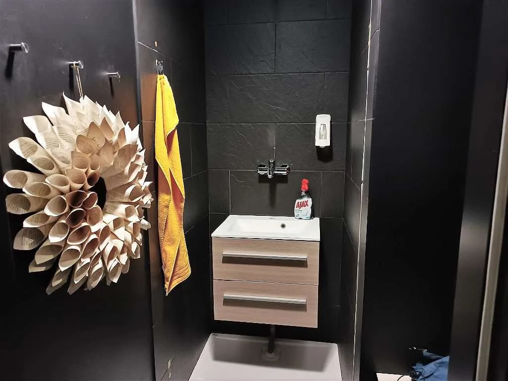 5-Zimmer-Gewerbeimmobilie kaufen in Wien – 214 m², € 449.000 – Bild 13 von 16