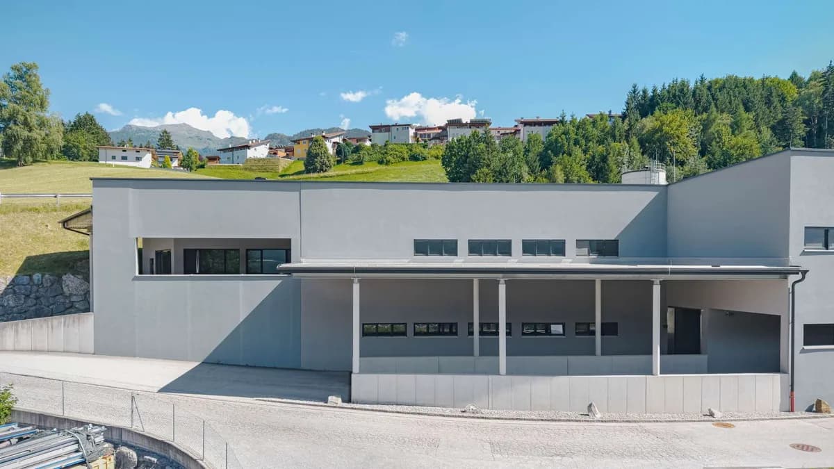 Gewerbeimmobilie mieten in Schwaz – 2 457 m², € 14.750 – Bild 4 von 14