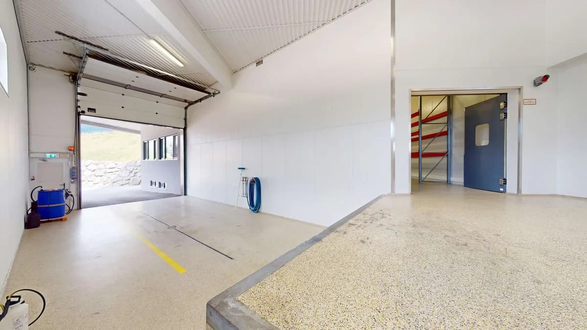 Gewerbeimmobilie mieten in Schwaz – 2 457 m², € 14.750 – Bild 9 von 14