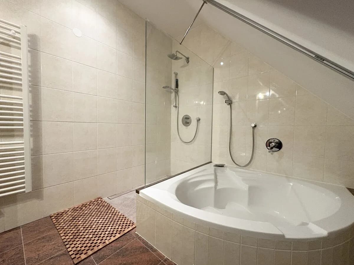 9-Zimmer-Haus kaufen in Leibnitz – 263 m², € 1.050.000 – Bild 16 von 28